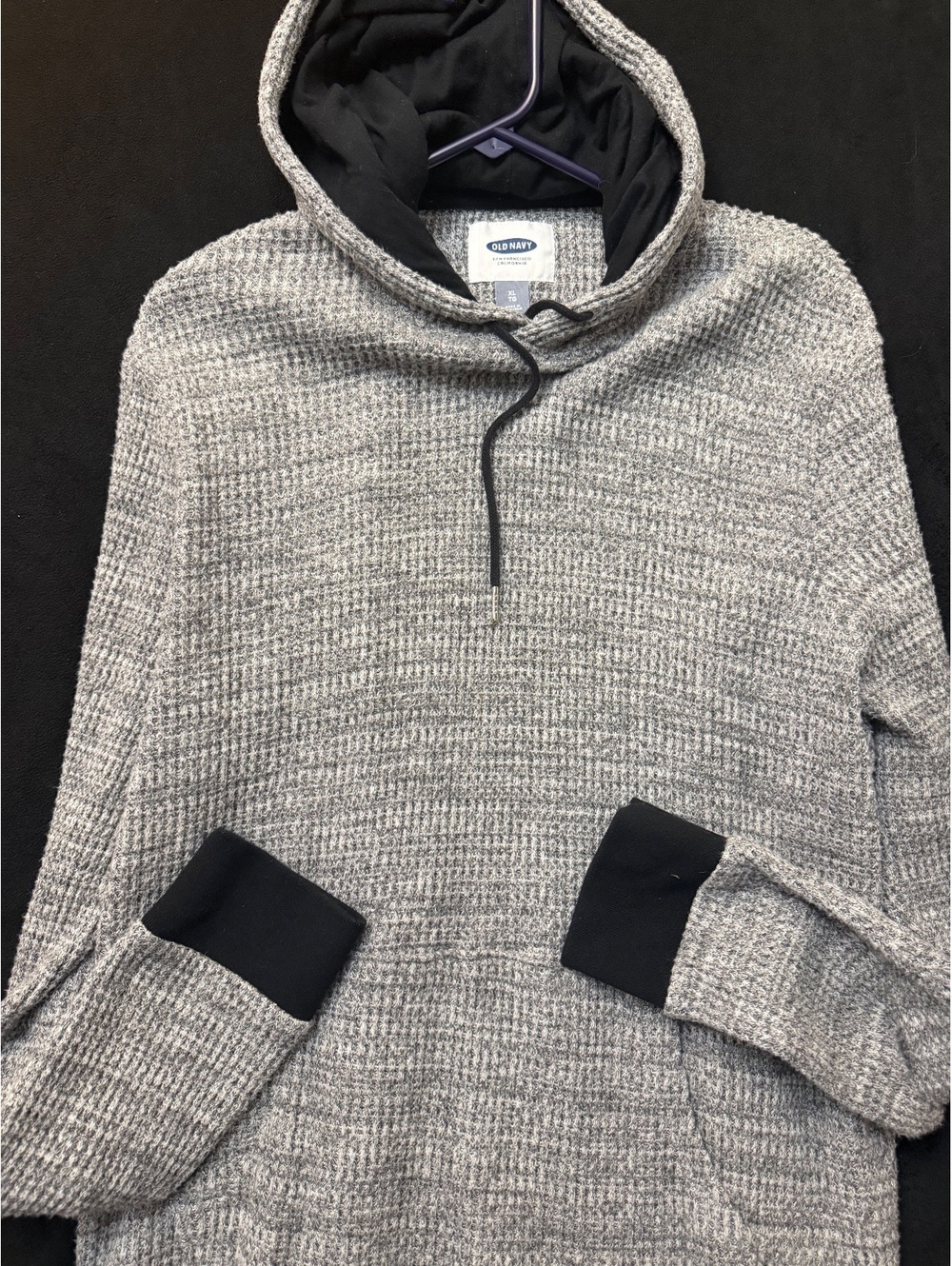 Old Navy Gray and Black Hooded Pullover Sweatshirt XL